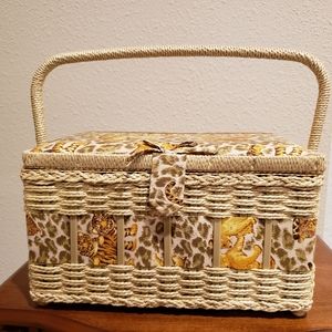 Sewing basket